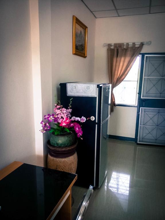 Pob Choke Residences Sattahip Buitenkant foto
