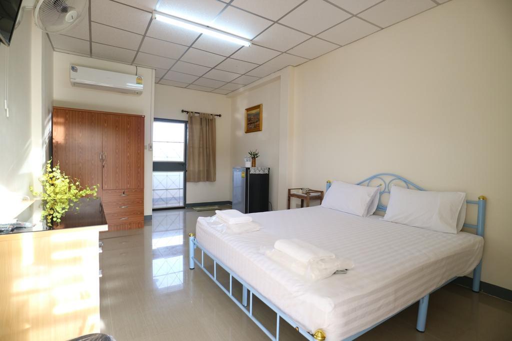 Pob Choke Residences Sattahip Buitenkant foto